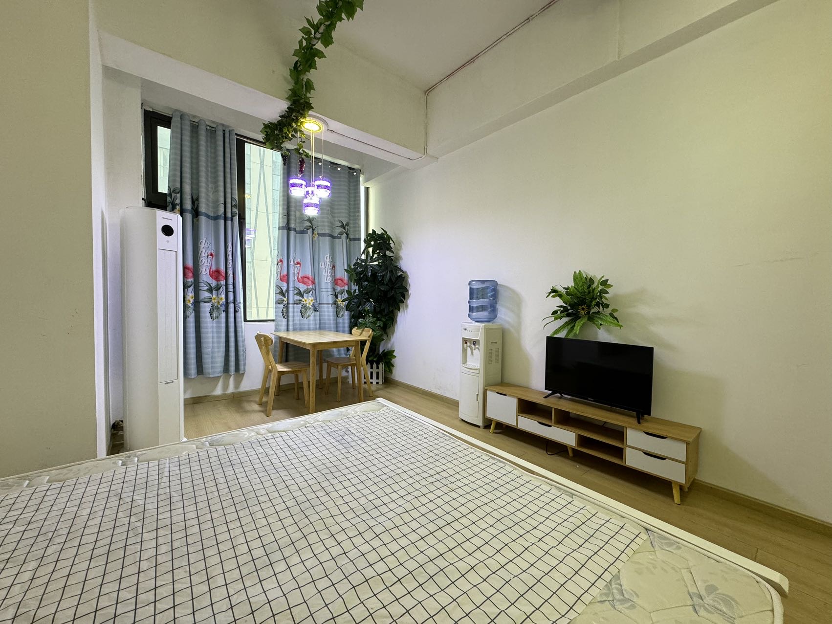 绵阳经开区 万达SOHO1房1100元/月 绵阳租房