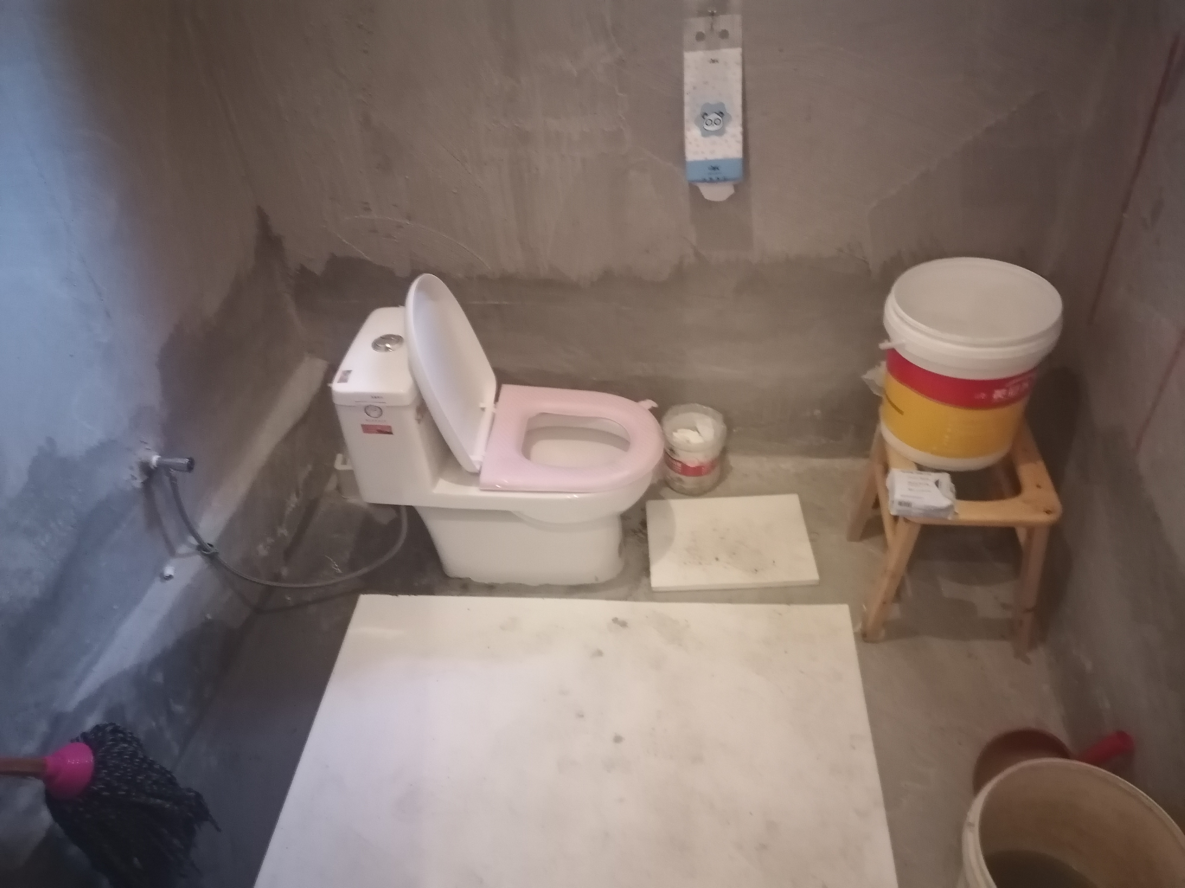 绵阳海赋长兴一期，2室2厅1卫，87.08㎡，毛坯，租金600.00元/月 绵阳二手房