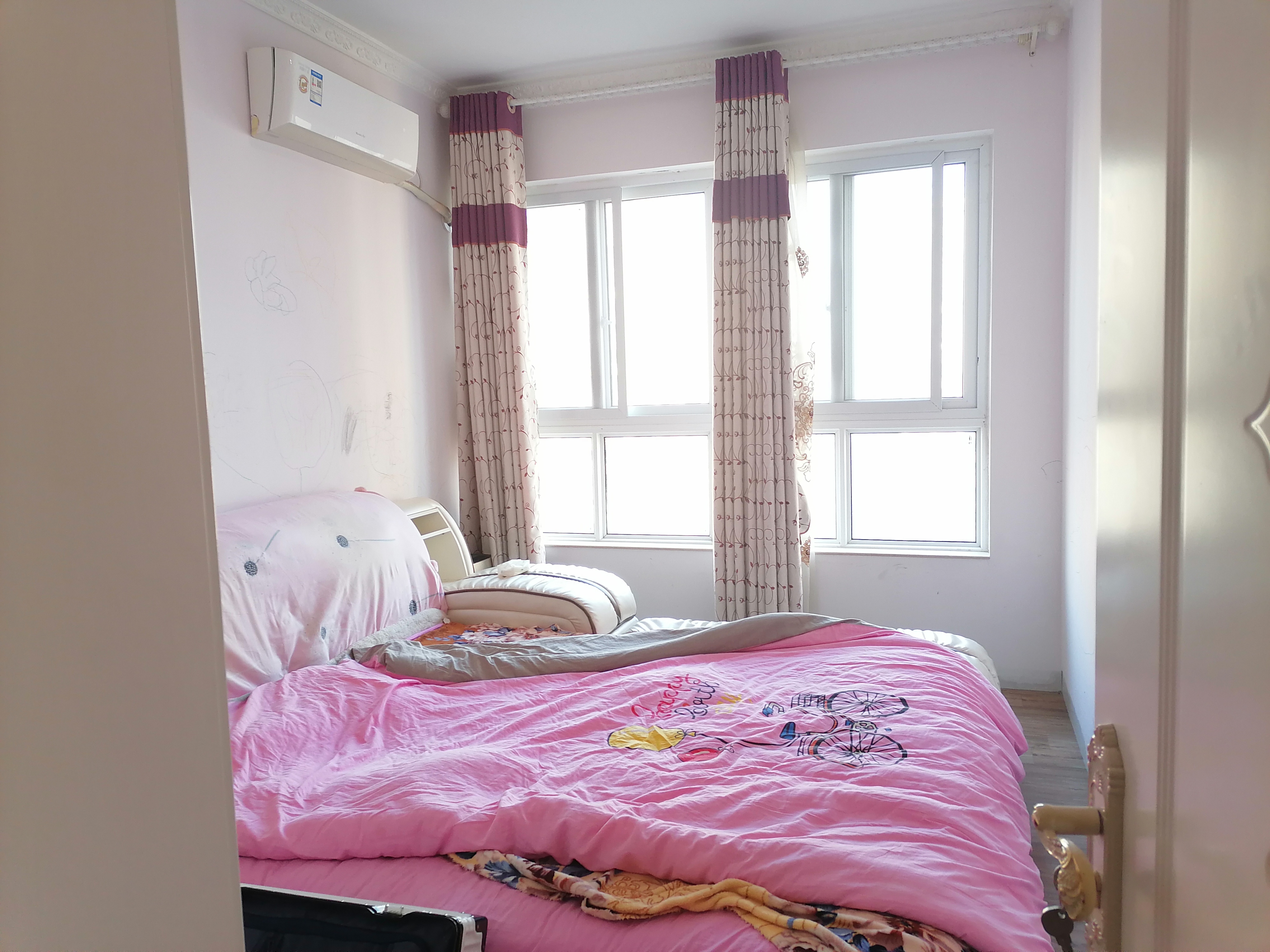 绵阳自住精装3房  税少拎包入住  一号桥绵阳七中 绵阳二手房