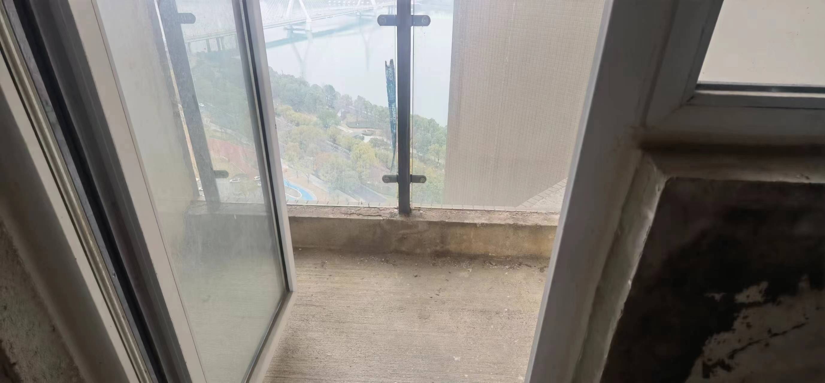绵阳一号桥头牌江景｜港式大横厅｜四房双卫 绵阳二手房