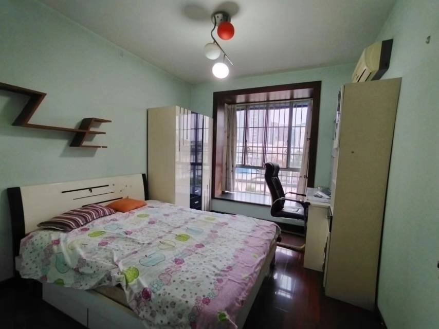 绵阳安州区 电力小区 简装大三室 拎包入住 看房方便 绵阳二手房