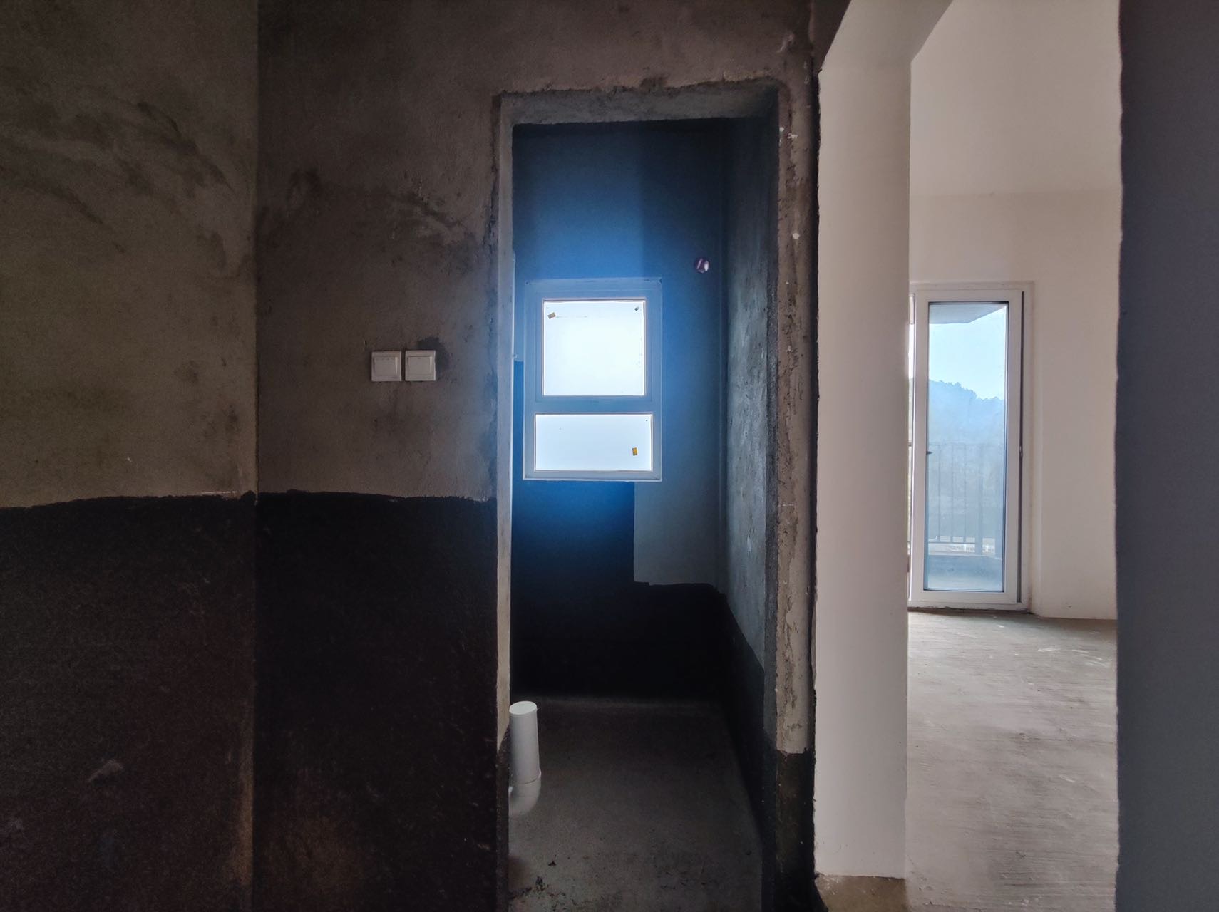 绵阳中梁御府，3室2厅2卫，94.77㎡，毛坯，售价65万 绵阳二手房