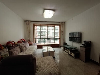 景福花园，3室2厅1卫，93㎡，普装，租金1500元/月