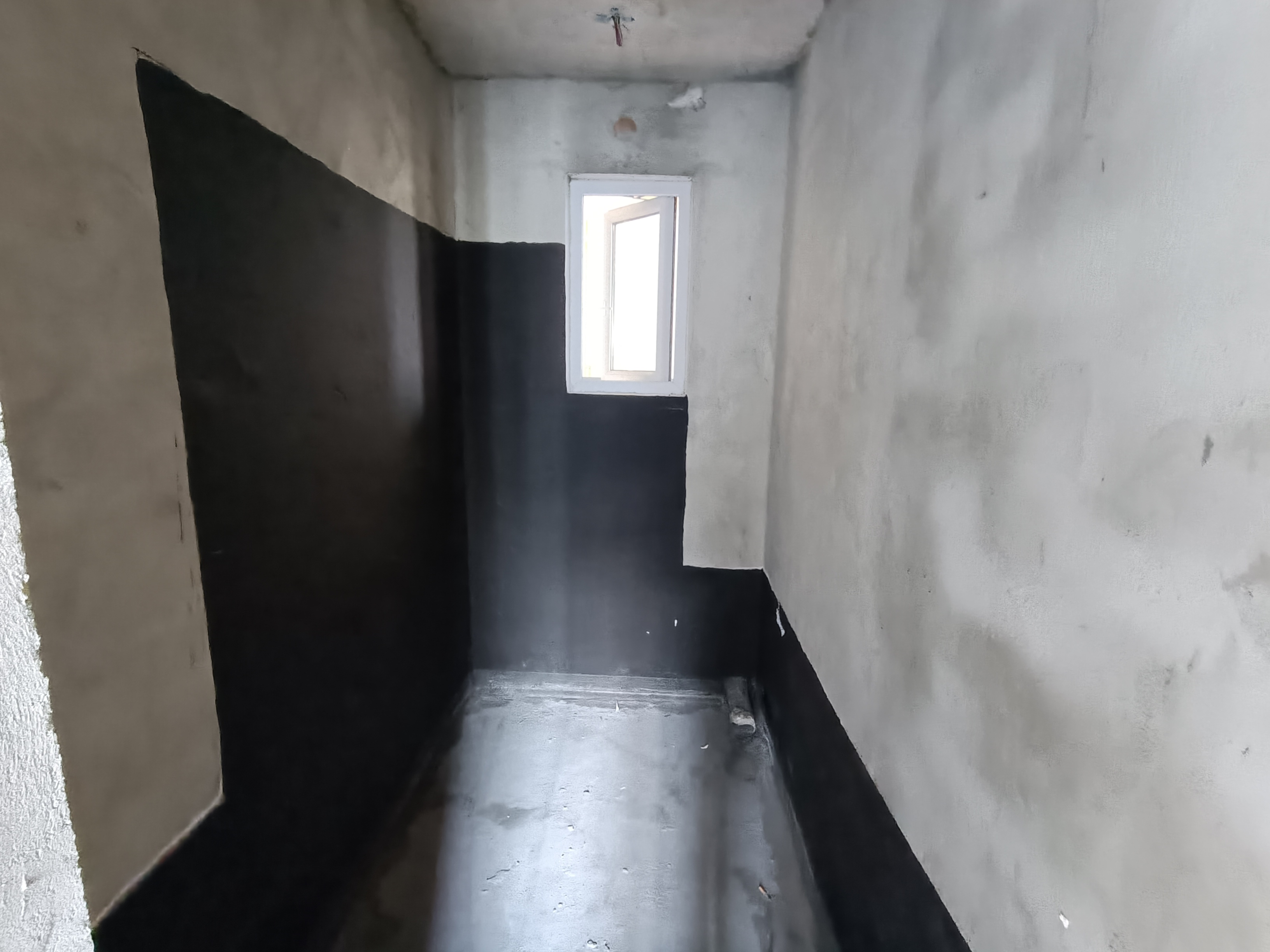 绵阳70多个万达附近 花园房 港式横厅3室2厅2卫，99㎡，毛坯，售价78万 绵阳二手房