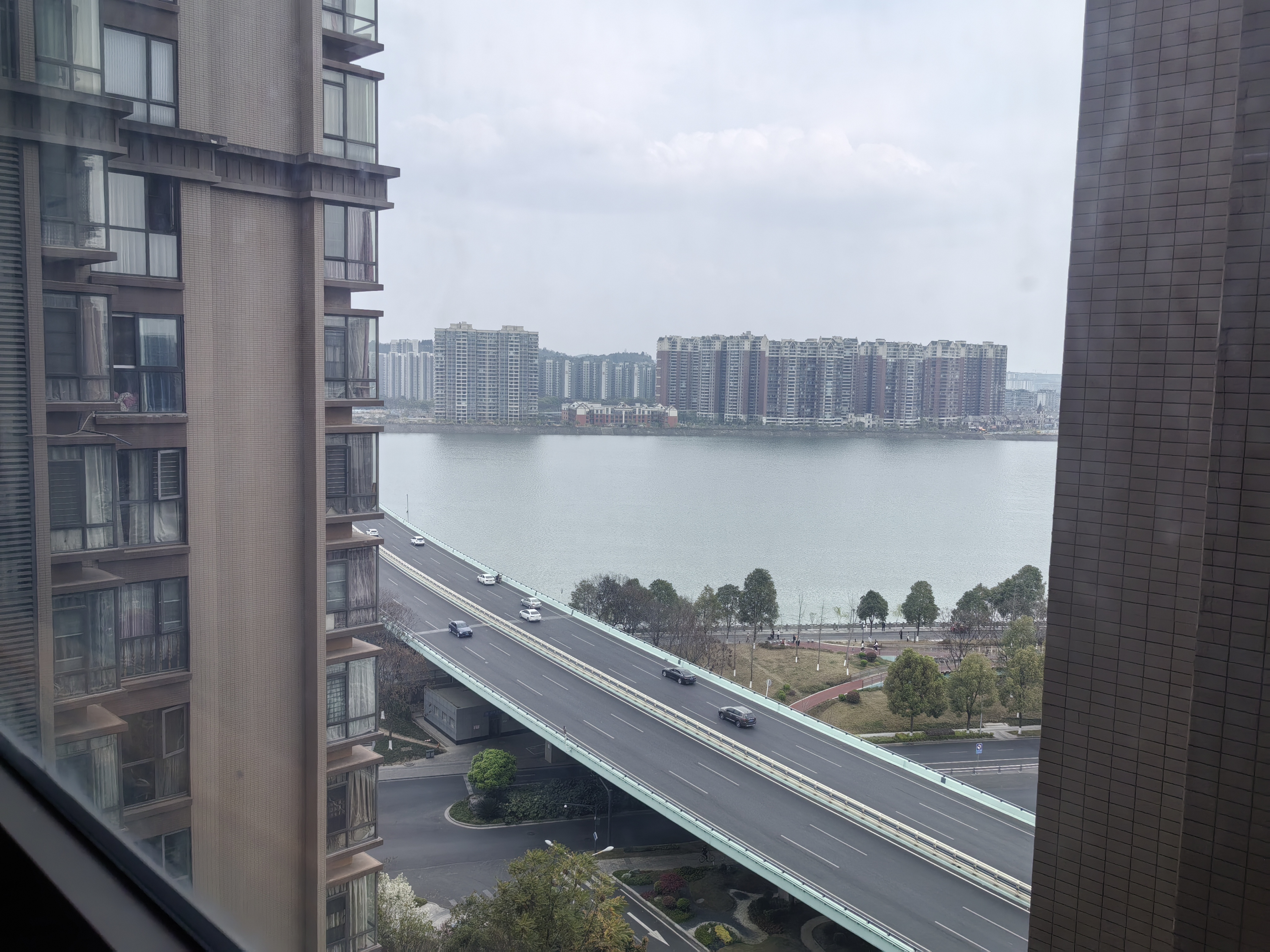 绵阳三江国际丽城阅世度，3室2厅2卫，121㎡，精装，售价155万 绵阳二手房