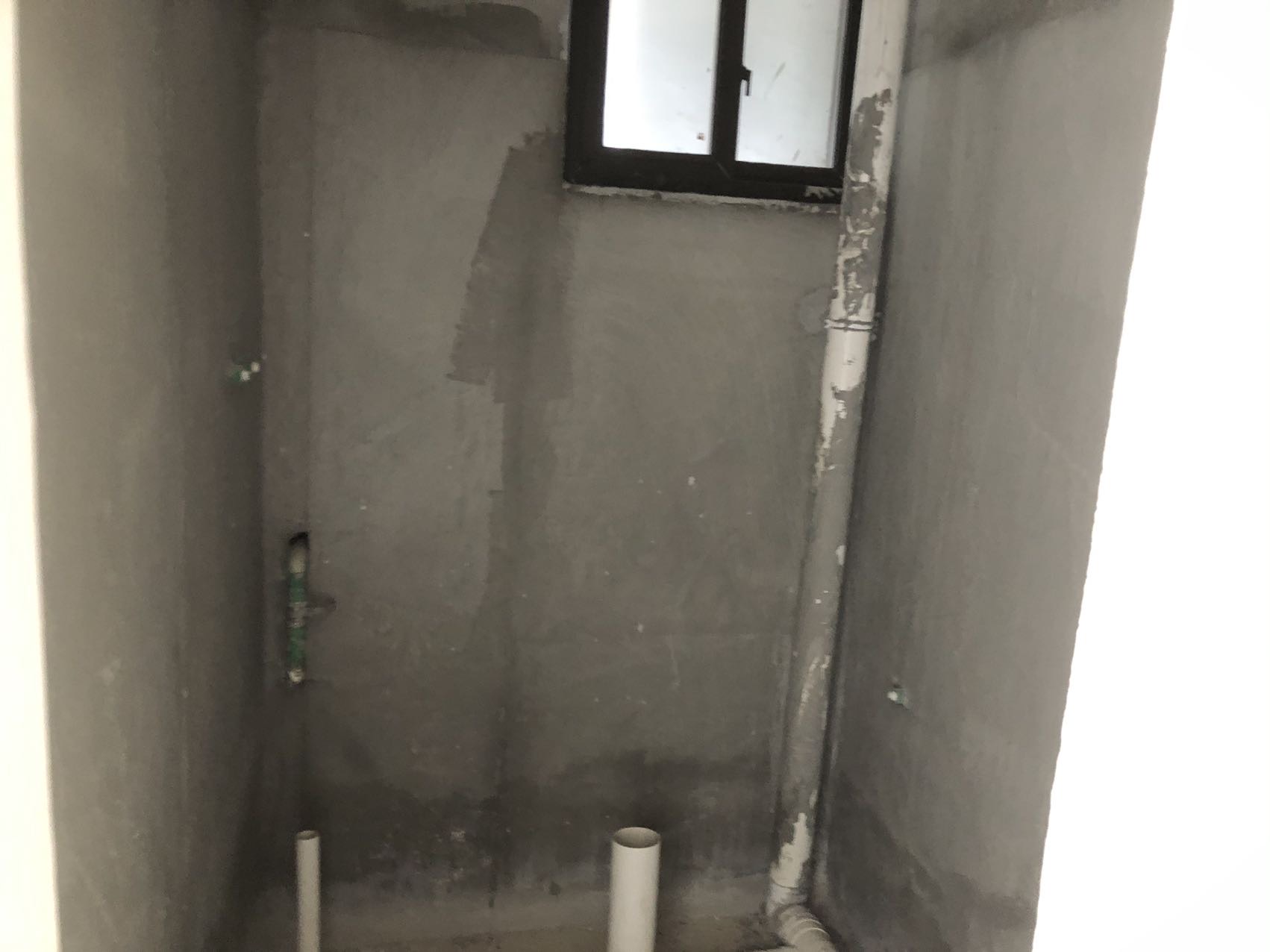 绵阳聚贤山庄，3室2厅2卫，120.00㎡，85万带花园 绵阳租房
