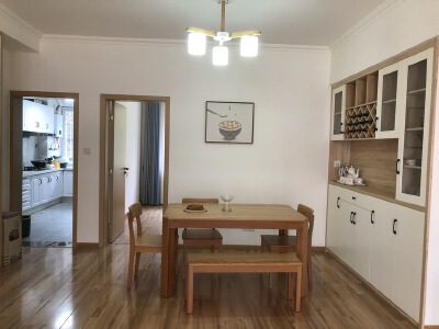 聚贤山庄，3室2厅2卫，127.00㎡，精装，租金2500元/月