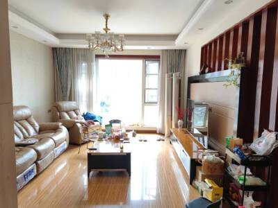 辰兴天御，2室2厅2卫，130.00㎡，精装，售价125万