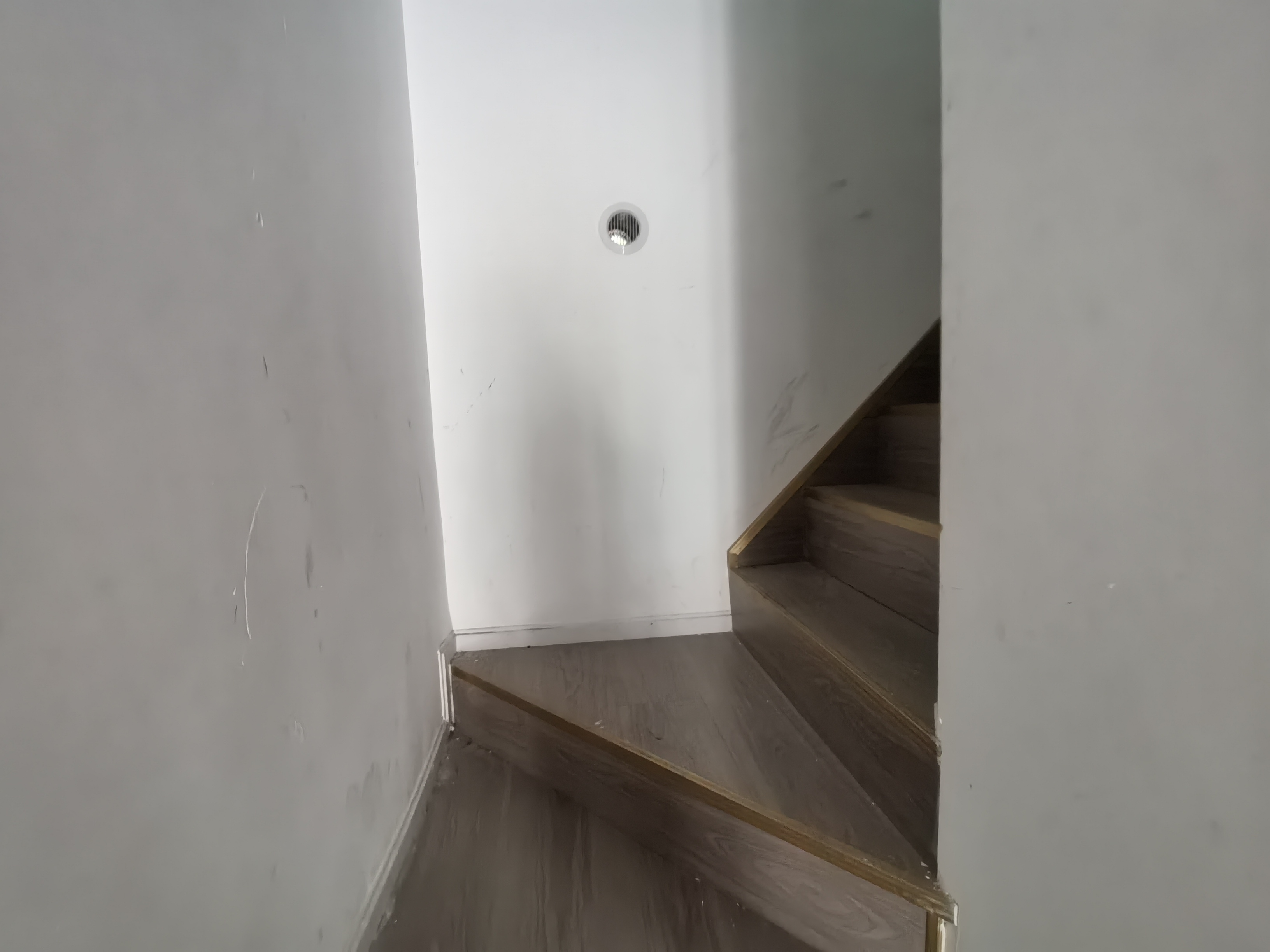 绵阳海赋长兴二期，55㎡，简装，租金4700元/月 绵阳二手房