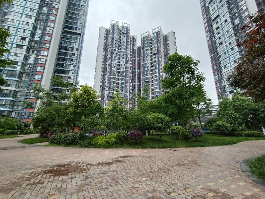 绵阳东辰·永兴国际，4室2厅2卫，117.17㎡，售价120万 绵阳二手房