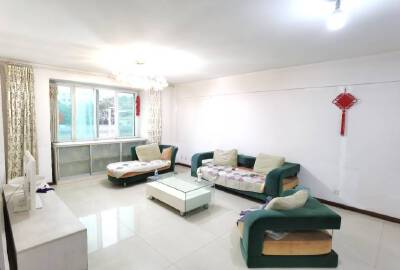 溢阳商业城，3室2厅2卫，148.00㎡，精装，租金1300元/月