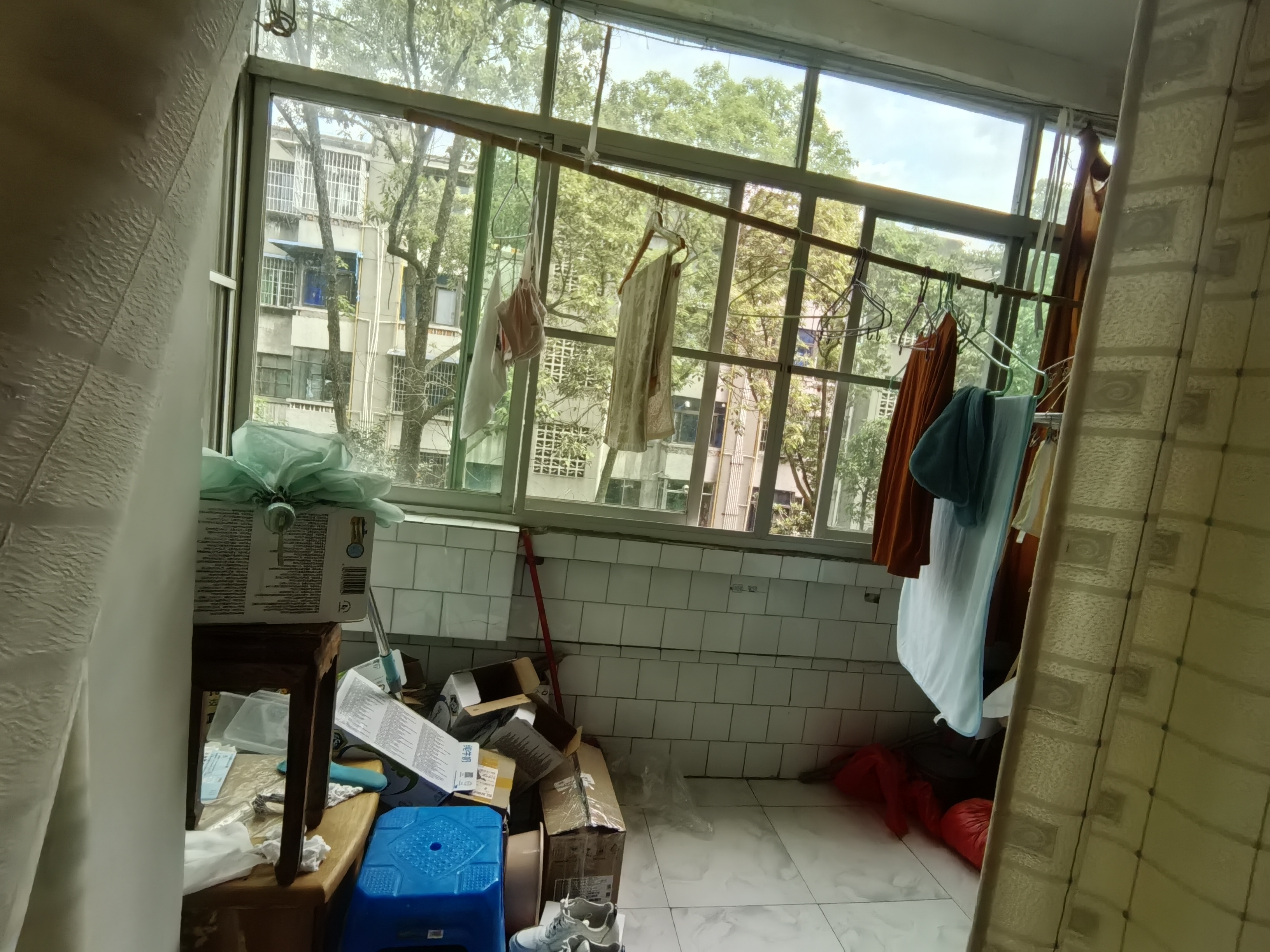 绵阳756家属区，2室1厅1卫，54.50㎡，普装，租金1500.00元/月 绵阳租房