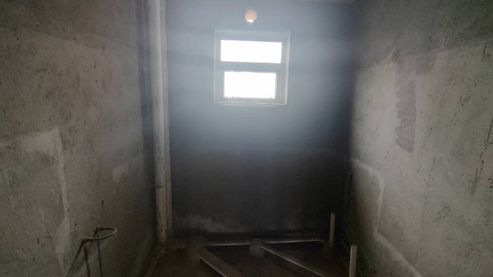绵阳华润大平层.清水套四.160万.可谈 .满两年 绵阳二手房