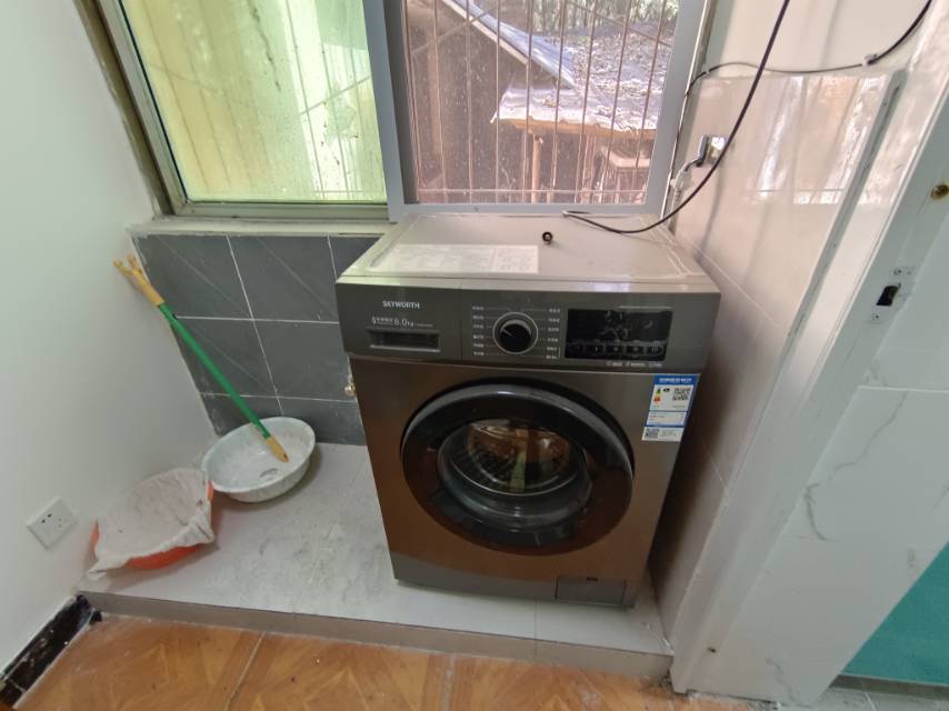 绵阳航运小区，2室1厅1卫，60㎡，普装，租金1000.00元/月 绵阳租房