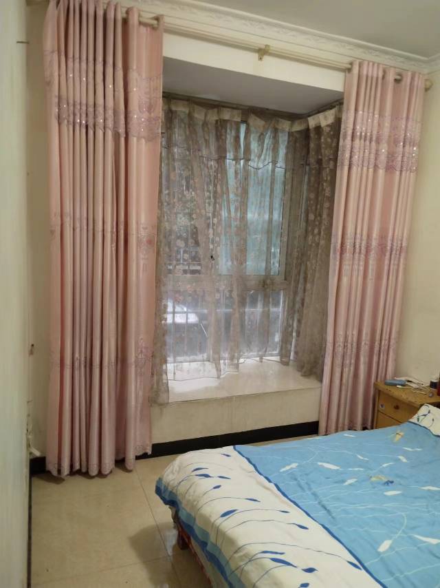 绵阳新城一号，2室2厅1卫，64㎡，售价23万 绵阳二手房
