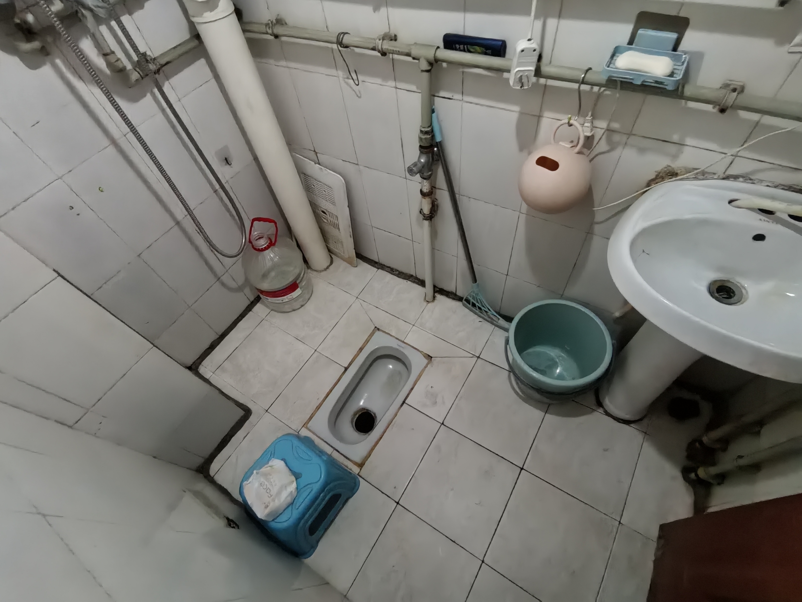 绵阳城南春天，2室1厅1卫，60.00㎡，精装，租金1100.00元/月 绵阳租房
