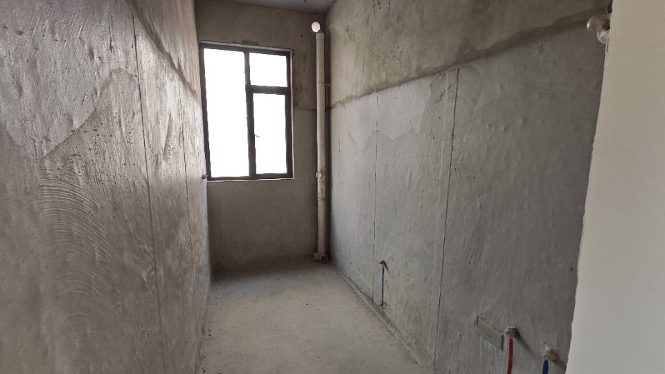 绵阳聚贤山庄，6室3厅4卫，370.4㎡，毛坯，售价385万 绵阳二手房