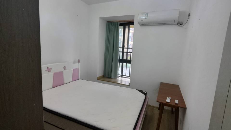 绵阳家园盛景，2室2厅1卫，80㎡，精装，租金1800元/月 绵阳租房