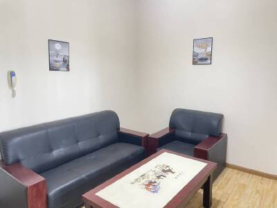 海珂三千城，1室1厅1卫，40.00㎡，租金1100.00元/月