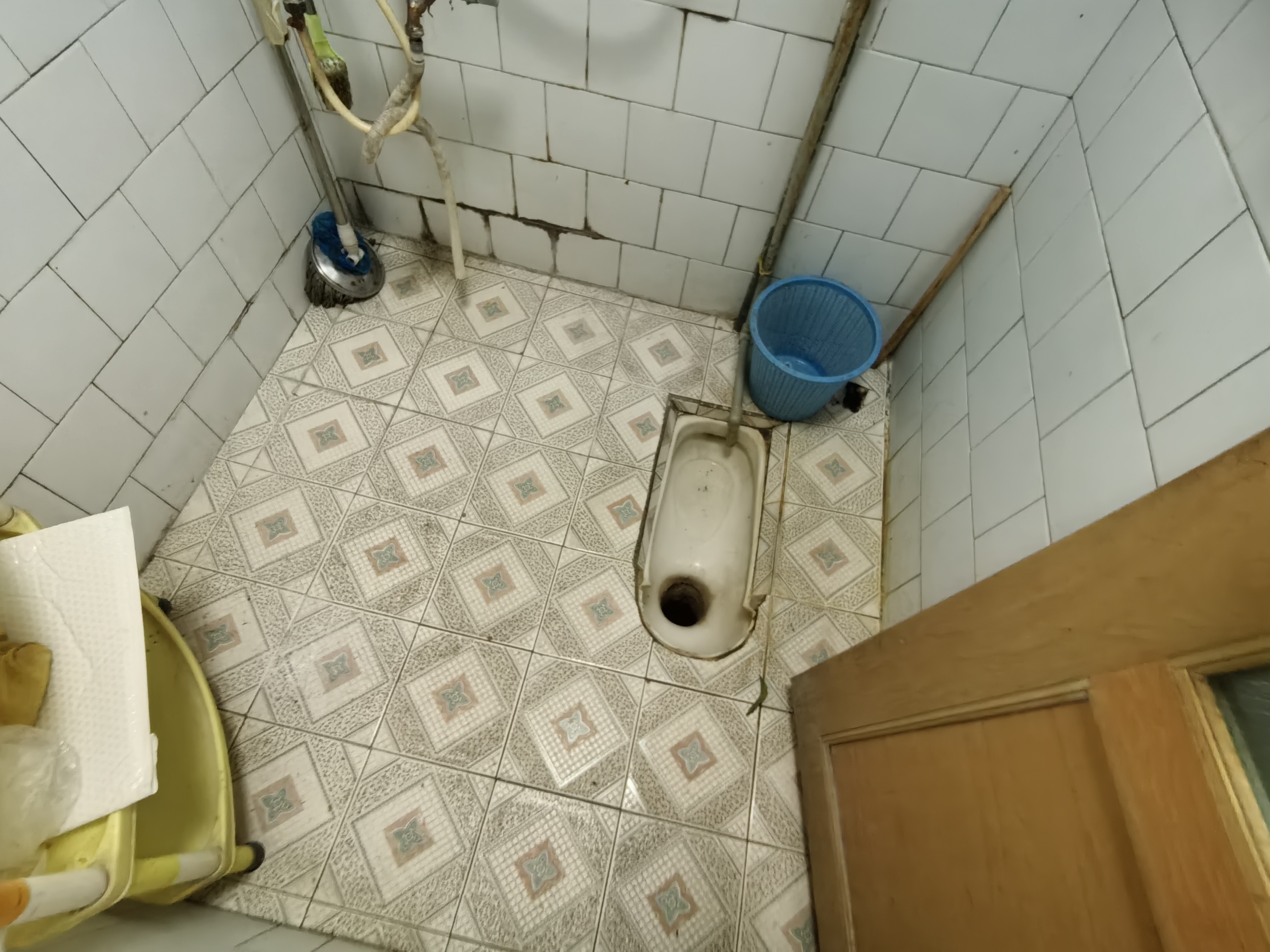 绵阳756家属区，2室2厅1卫，54㎡，普装，租金1200元/月 绵阳租房