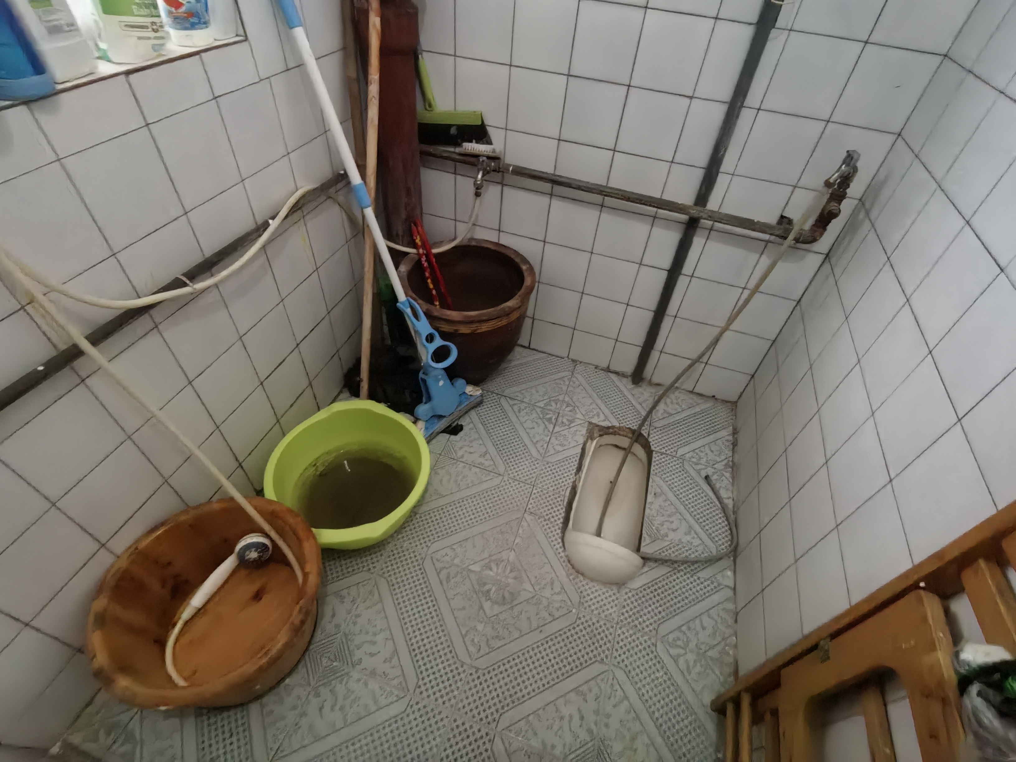 绵阳756家属区，3室1厅1卫，70㎡，普装，租金1000元/月 绵阳租房