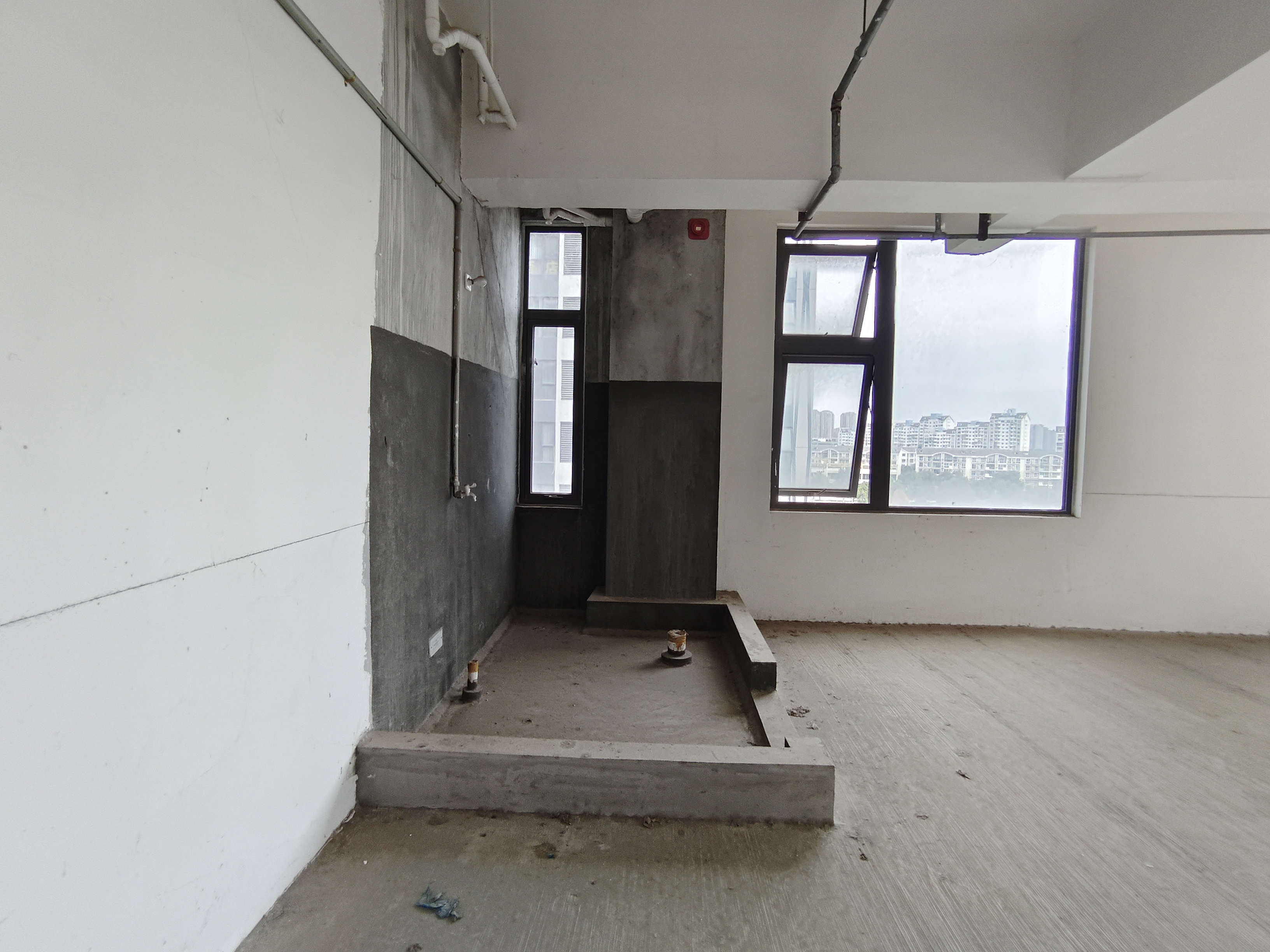 绵阳万达SOHO，1室1厅1卫，58㎡，租金500元/月 绵阳租房