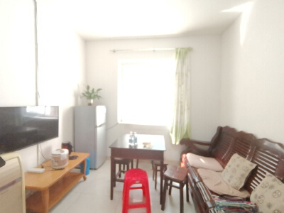 756家属区，3室2厅1卫，72㎡，租金13000元/年