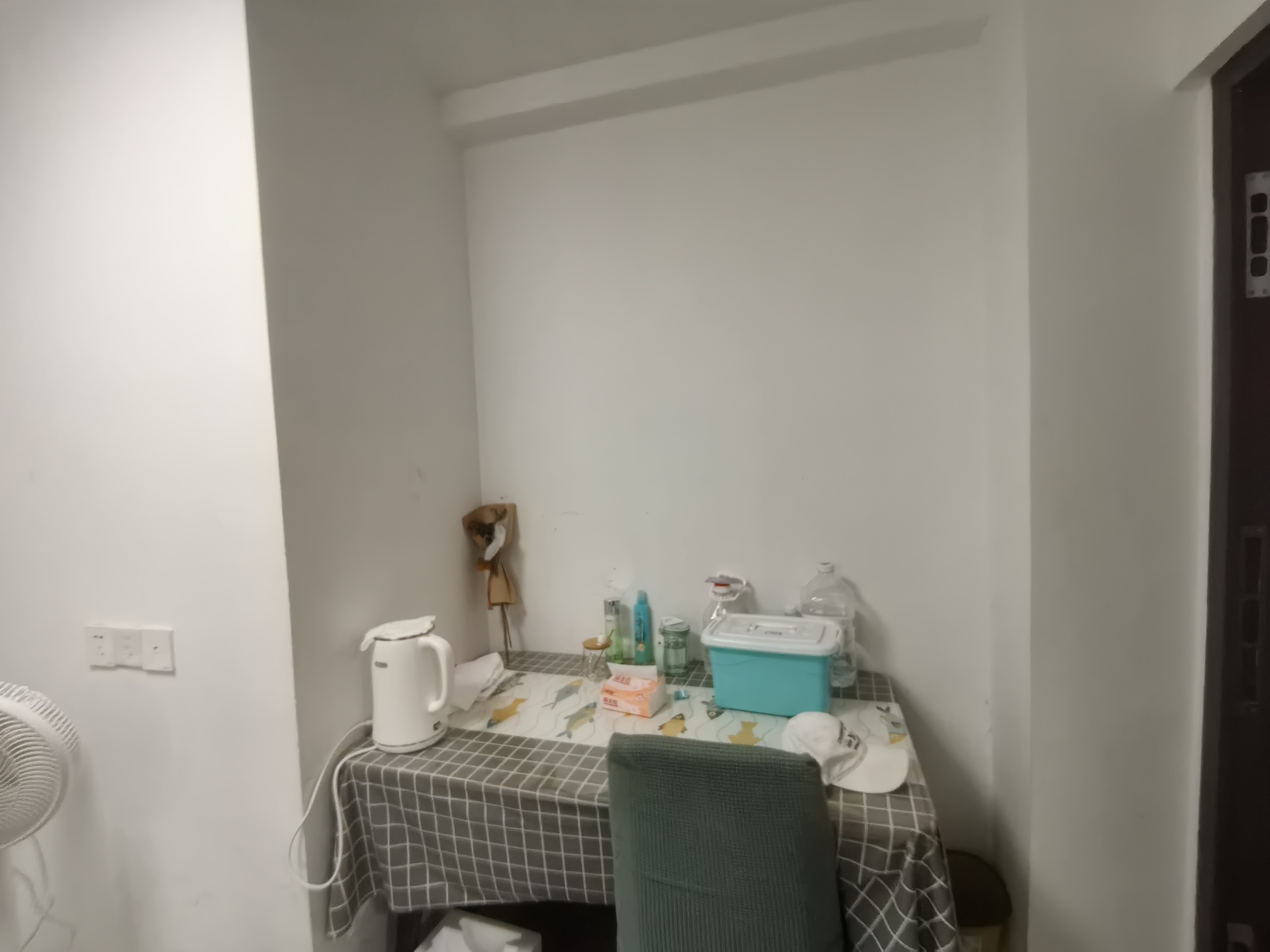 绵阳城南春天，2室1厅1卫，45㎡，精装，租金1200元/月 绵阳租房