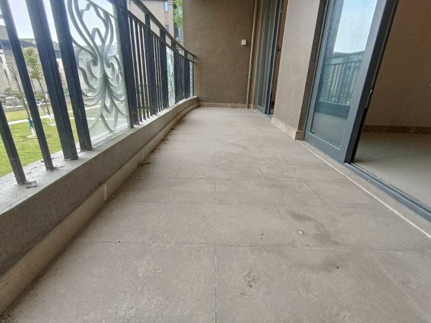 绵阳恒大翡翠湾，3室2厅2卫，120.00㎡，售价82.00万 绵阳二手房