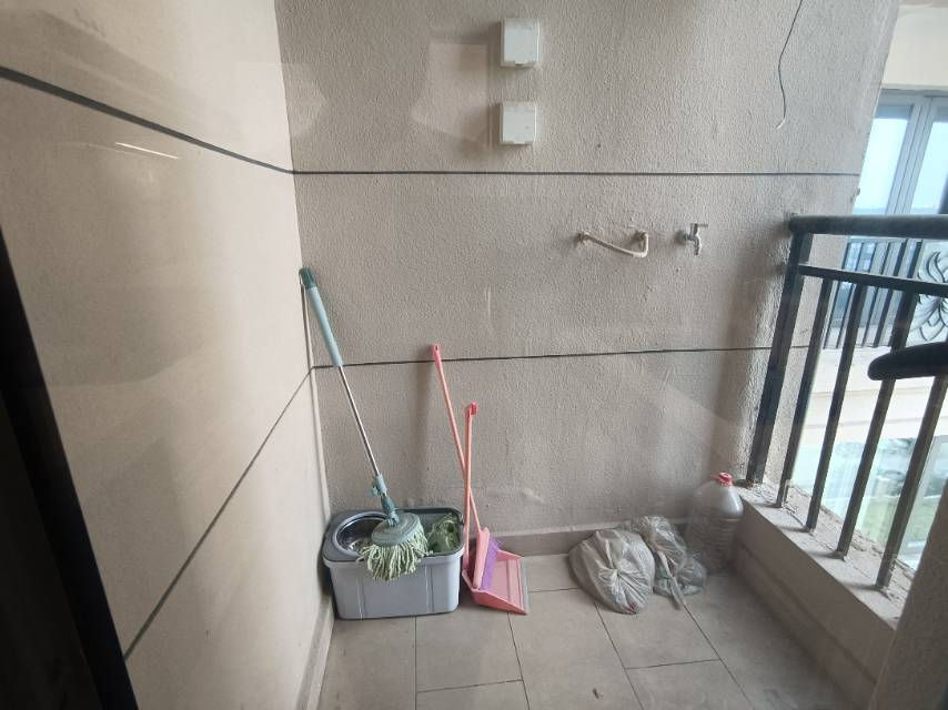 绵阳恒大翡翠湾三室 绵阳二手房
