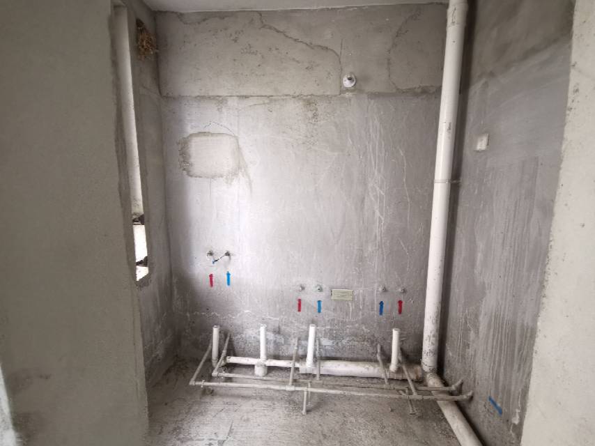 绵阳溪涪和院，3室2厅2卫，127㎡，毛坯，售价98万 绵阳二手房