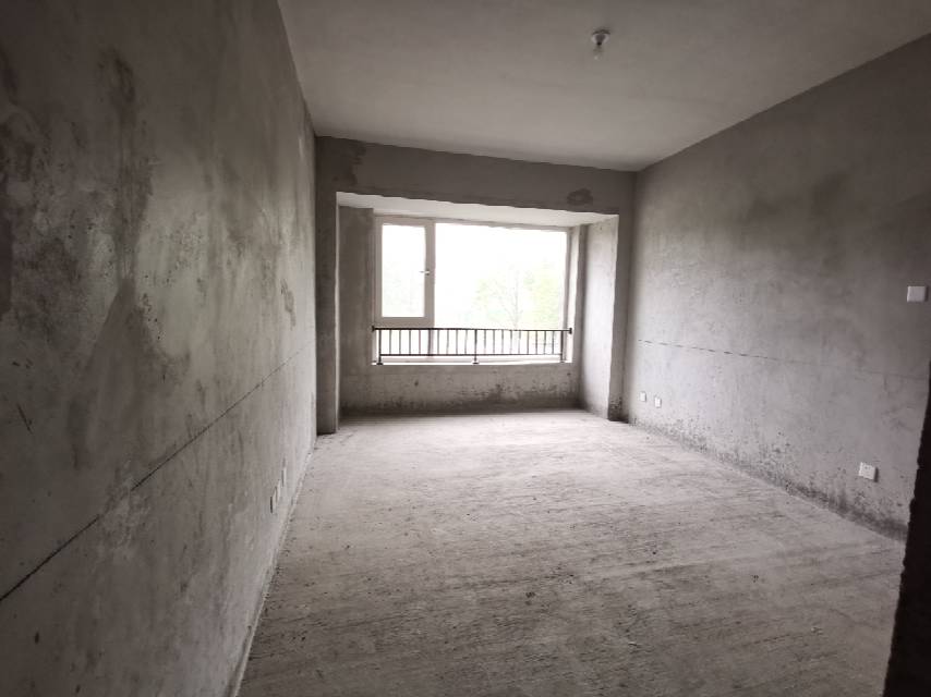 绵阳溪涪和院，3室2厅2卫，127㎡，毛坯，售价98万 绵阳二手房