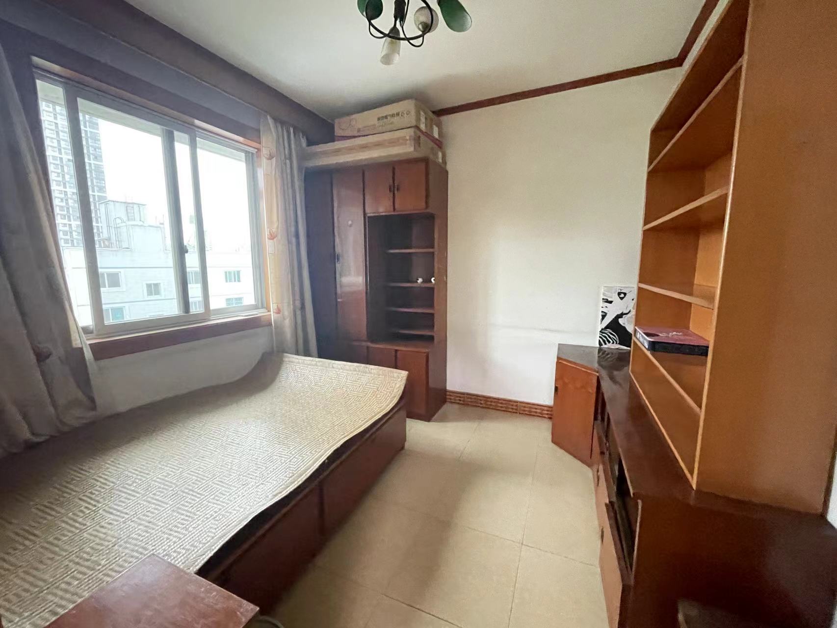 绵阳民航飞行学院家属院，3室2厅1卫，75.52㎡，普装，租金850元/月 绵阳二手房