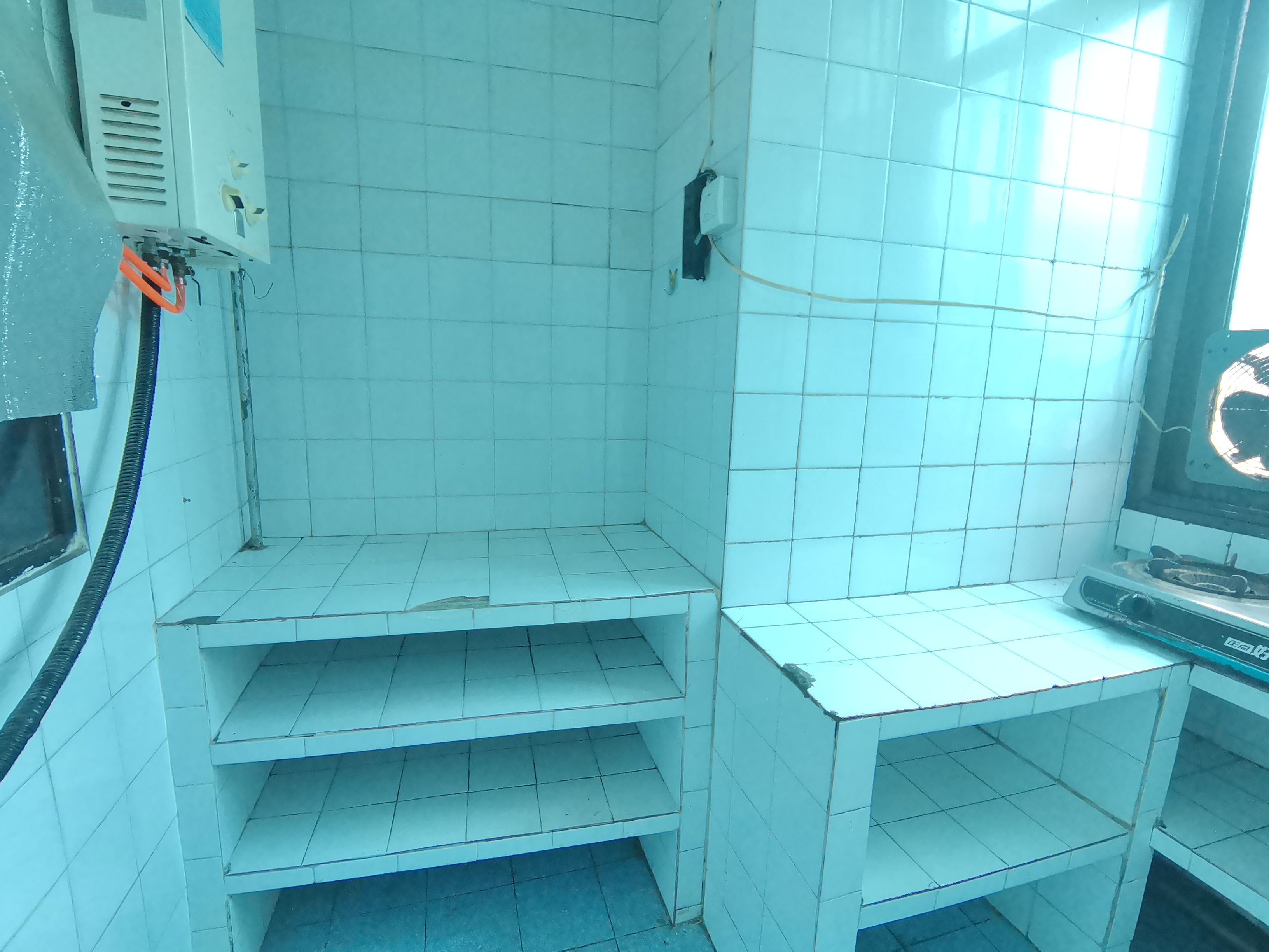 绵阳756家属区，2室1厅1卫，70.00㎡，普装，租金1100.00元/月 绵阳二手房