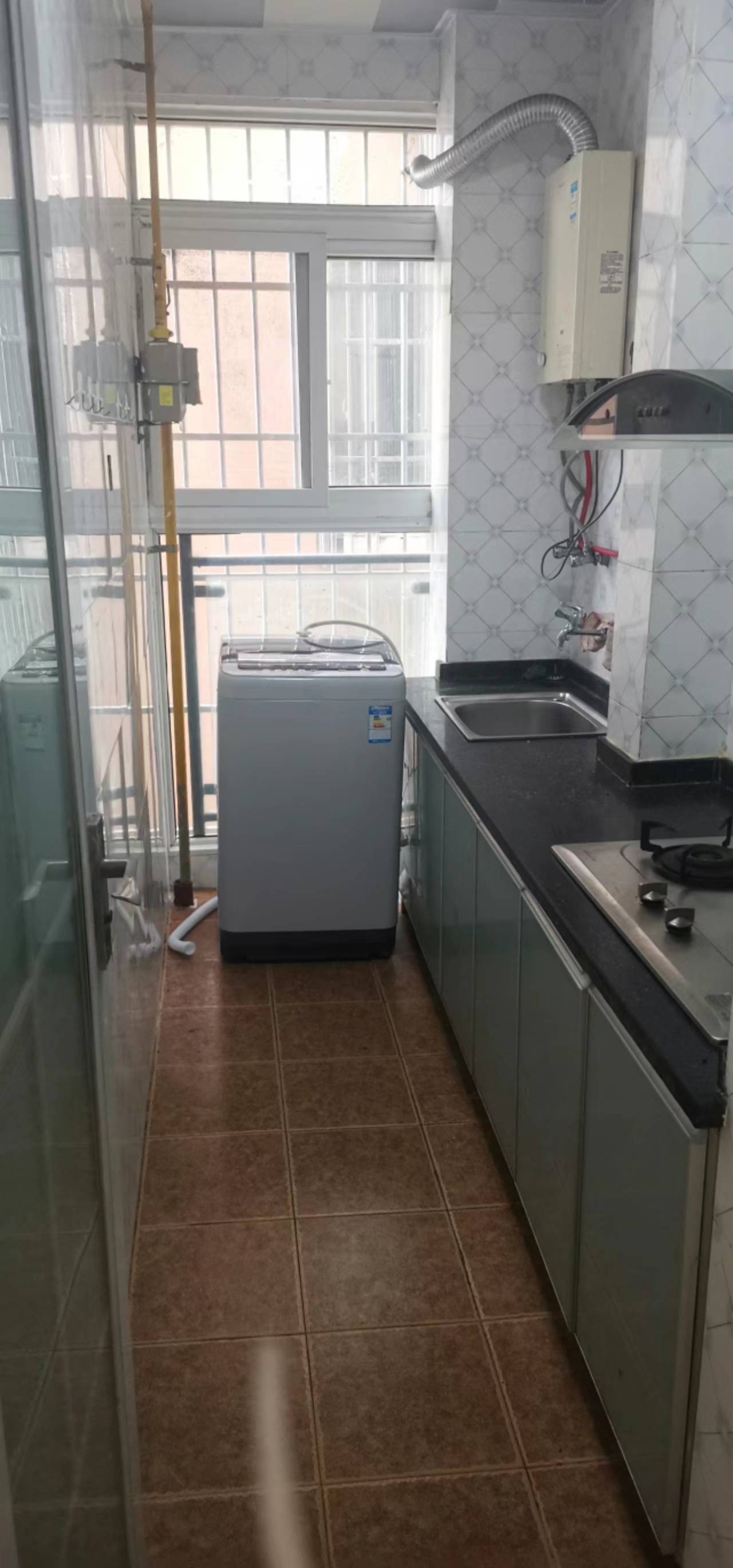 绵阳花园片区 海珂三千城一房1200元/月 绵阳租房