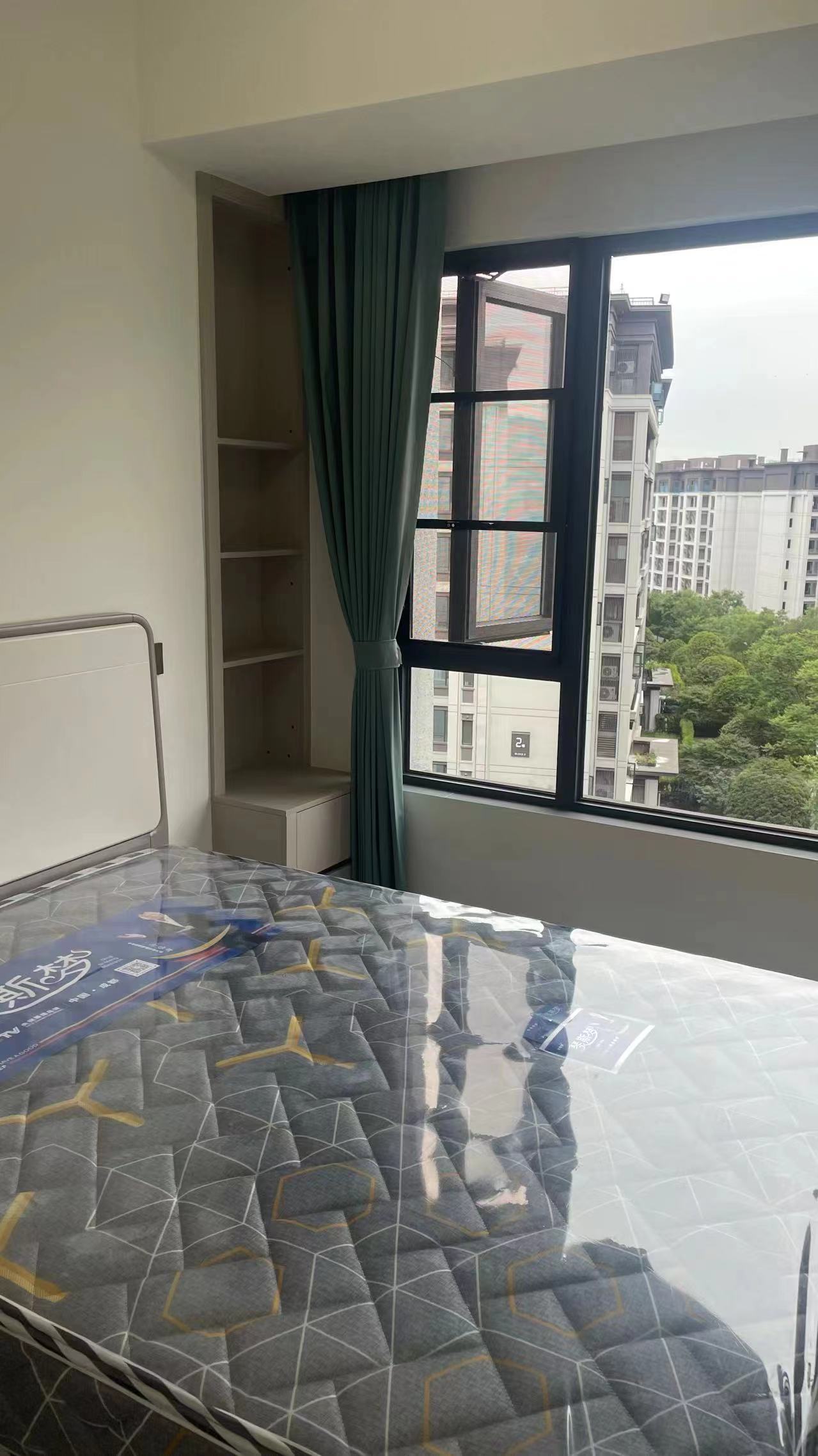 绵阳东原凯越·印江山，3室2厅2卫，102㎡，租金2600元/月 绵阳租房