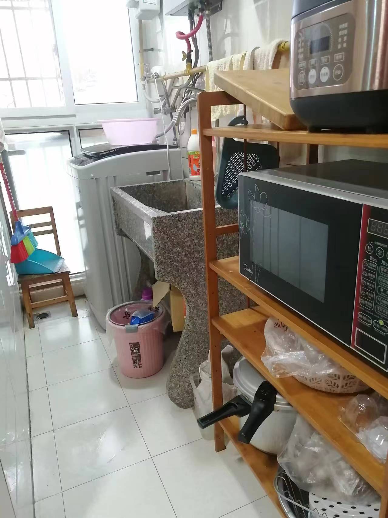 绵阳南城新界，2室2厅1卫，73㎡，租金1100元/月 绵阳租房
