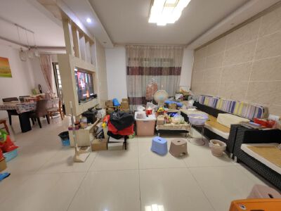 小岛花园三期跃层赠送大 使用面积达200㎡