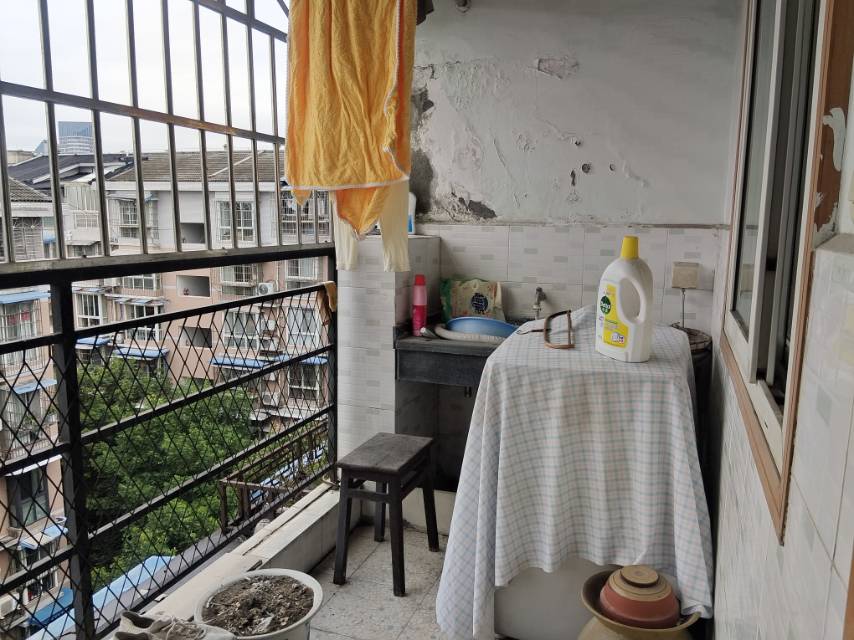 绵阳富乐山水小区，3室2厅2卫，95.3㎡，售价69万 绵阳二手房