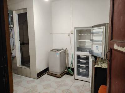 平政十队，2室1厅1卫，60㎡，租金500元/月