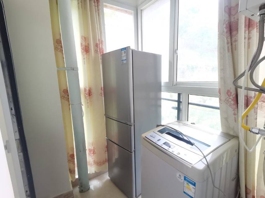 绵阳海珂三千城，1室1厅1卫，32㎡，租金1000.00元/月 绵阳租房