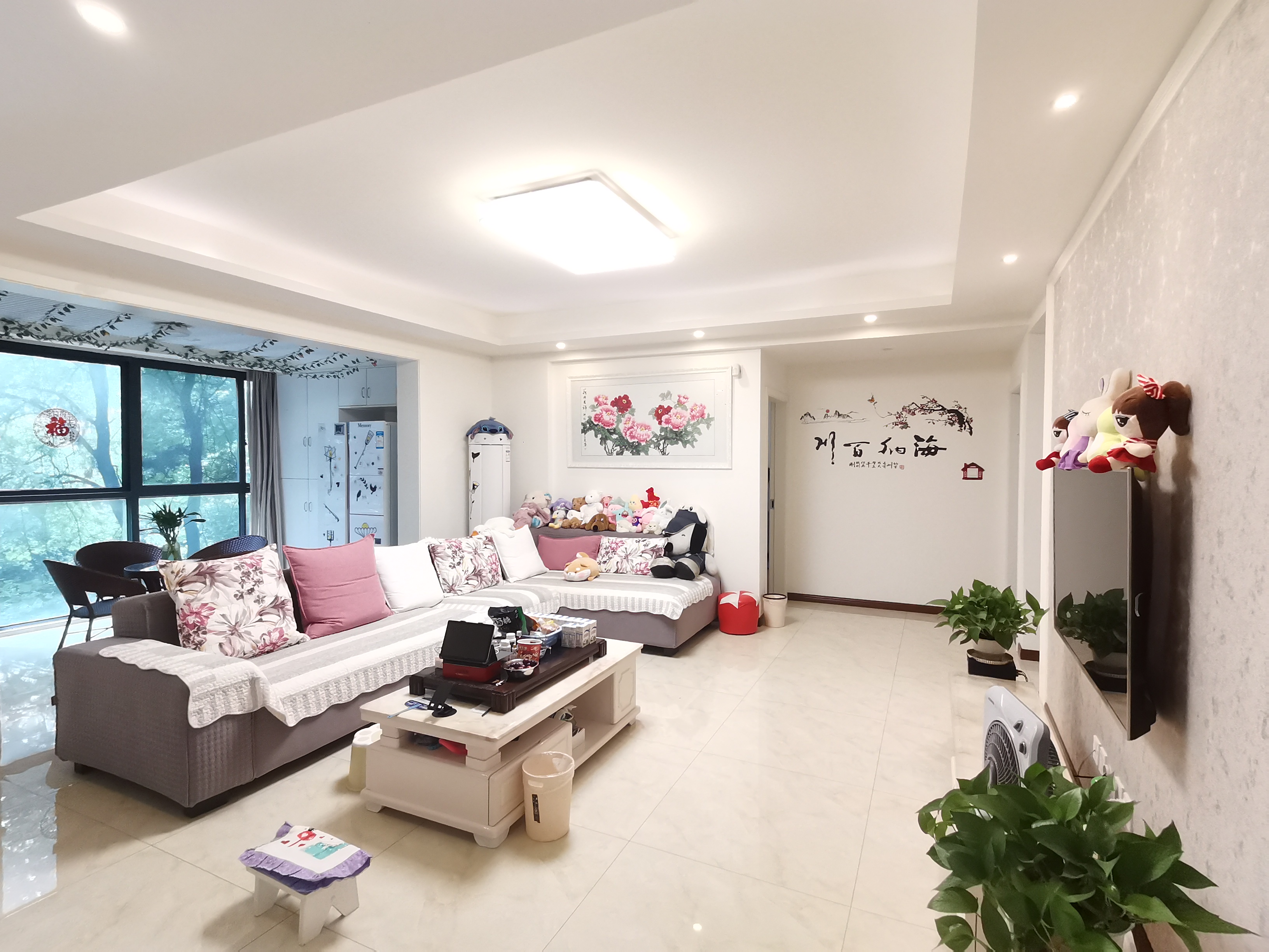绵阳奥林春天.大横厅.带露台.精装大三房双卫.南北通透户型. 绵阳二手房