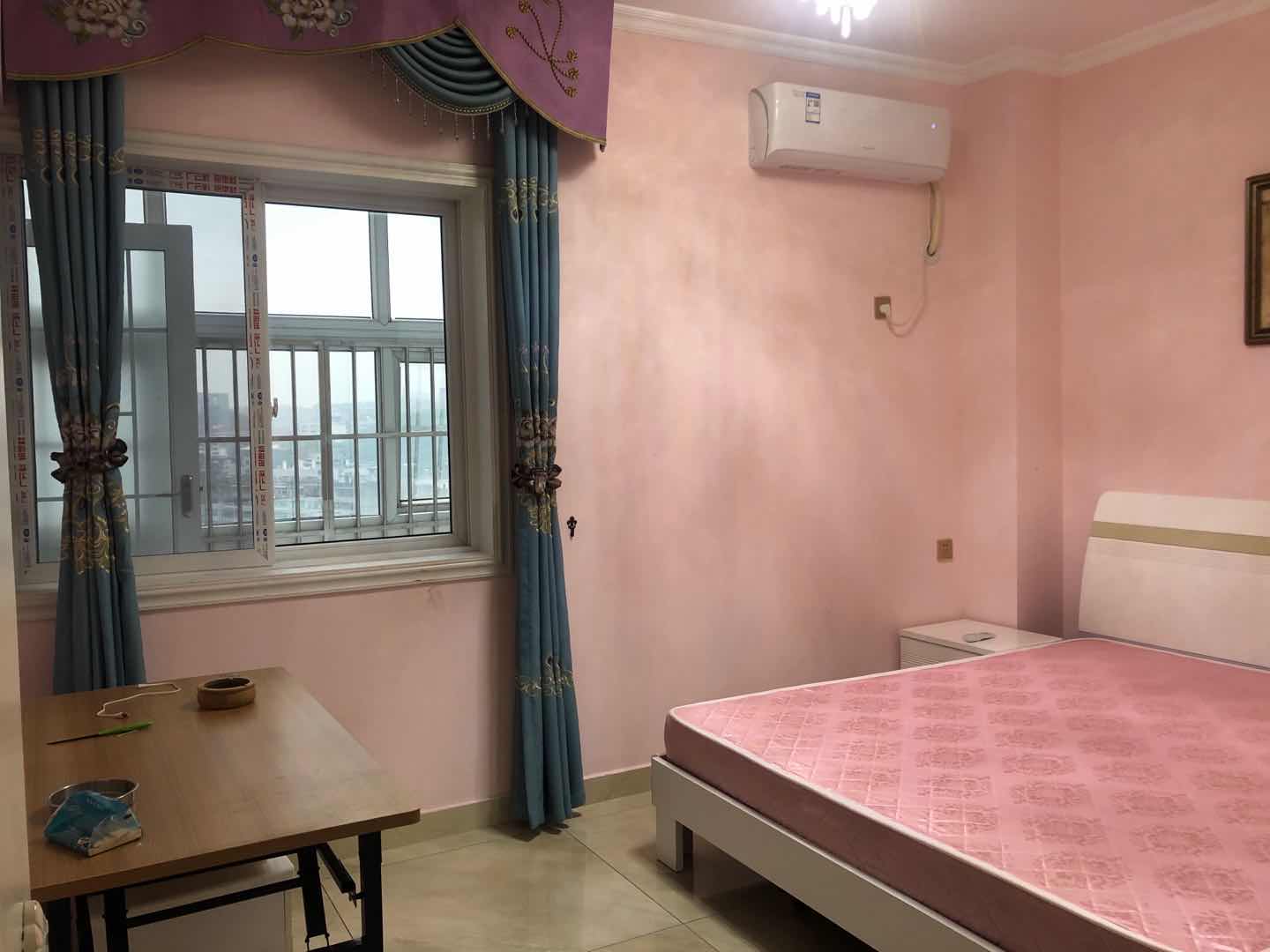 绵阳金桥银座，3室2厅1卫，93㎡，租金2100元/月 绵阳租房