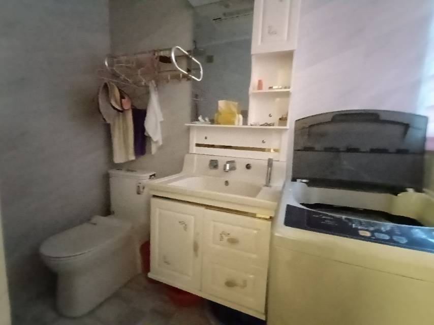 绵阳富安新居，3室2厅2卫，91㎡，售价49.8万 绵阳二手房