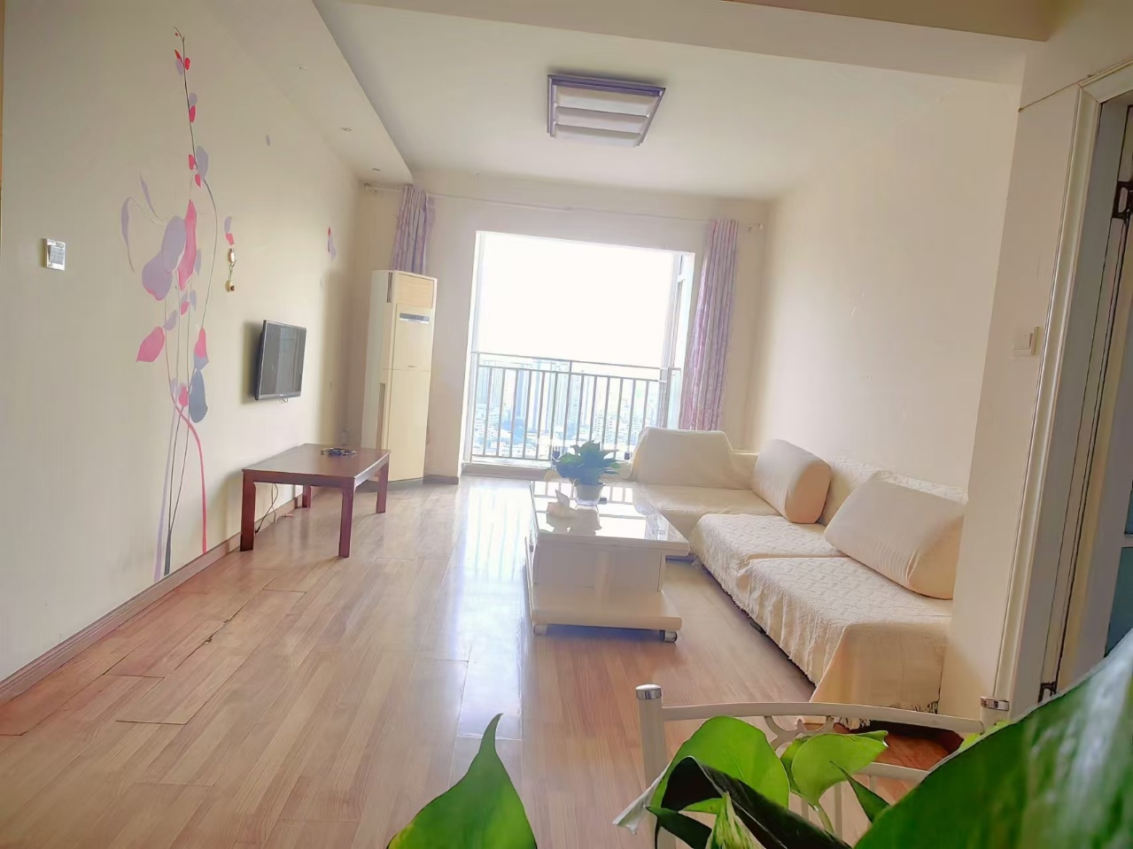 绵阳花园片区 蓝澳岛两房1100元/月 绵阳租房