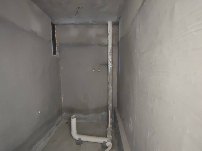 绵阳聚贤山庄，3室2厅2卫，120㎡，毛坯，售价89.5万 绵阳二手房