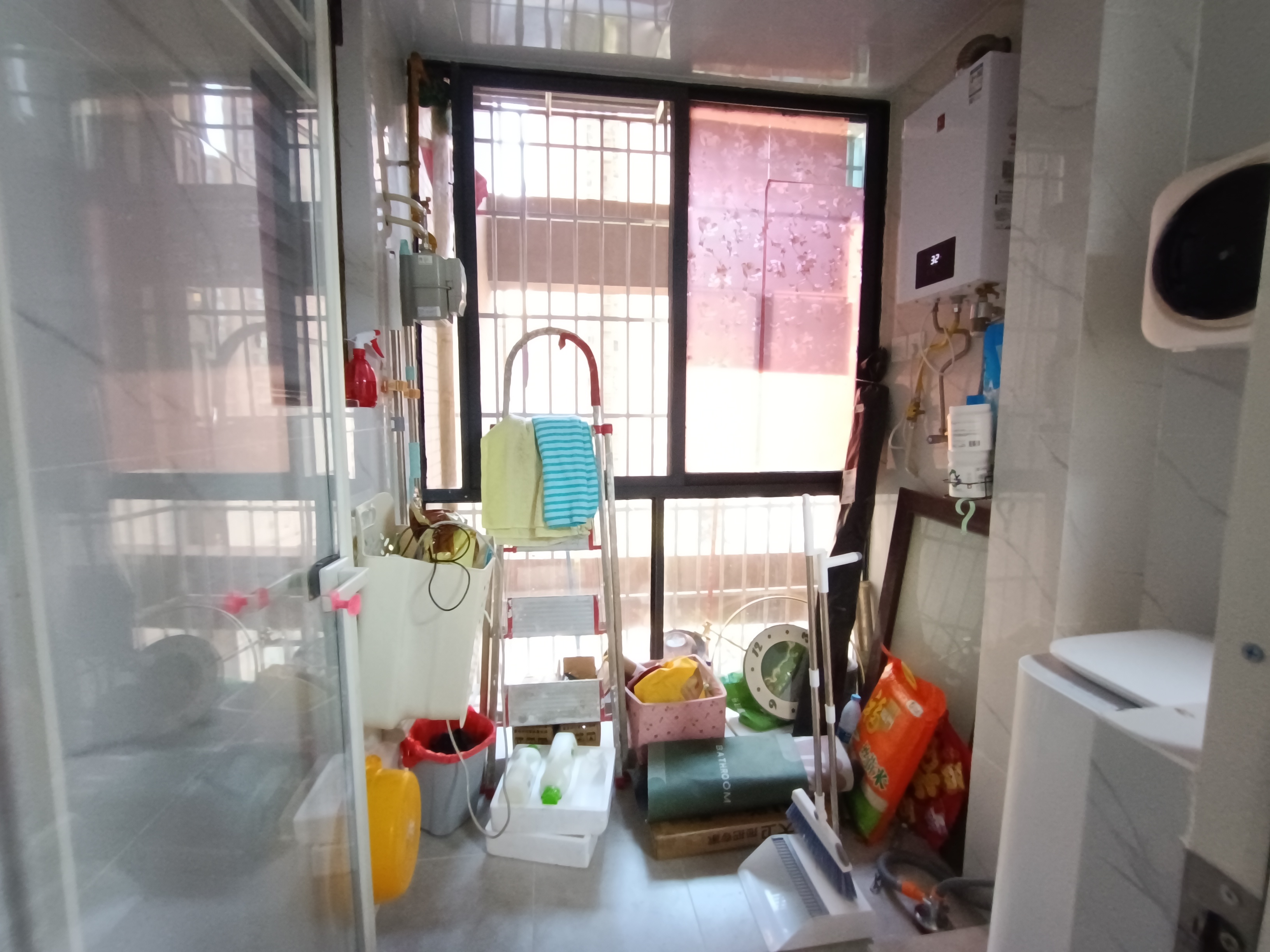 绵阳博雅海润广场，3室2厅2卫，110.45㎡，售价90万 绵阳二手房