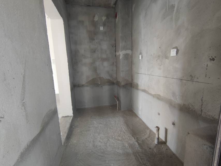 绵阳新亚锦云澜，3室2厅1卫，96㎡，毛坯，售价97万 绵阳二手房
