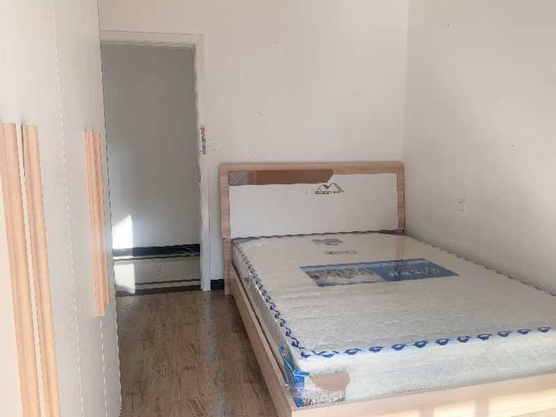 绵阳建设街18号院，3室2厅2卫，135㎡，租金1500元/月 绵阳租房