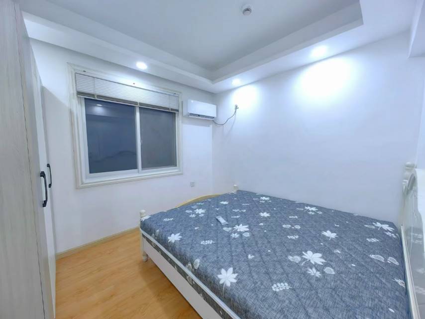 绵阳金和大厦，2室1厅1卫，80㎡，租金1700元/月 绵阳租房